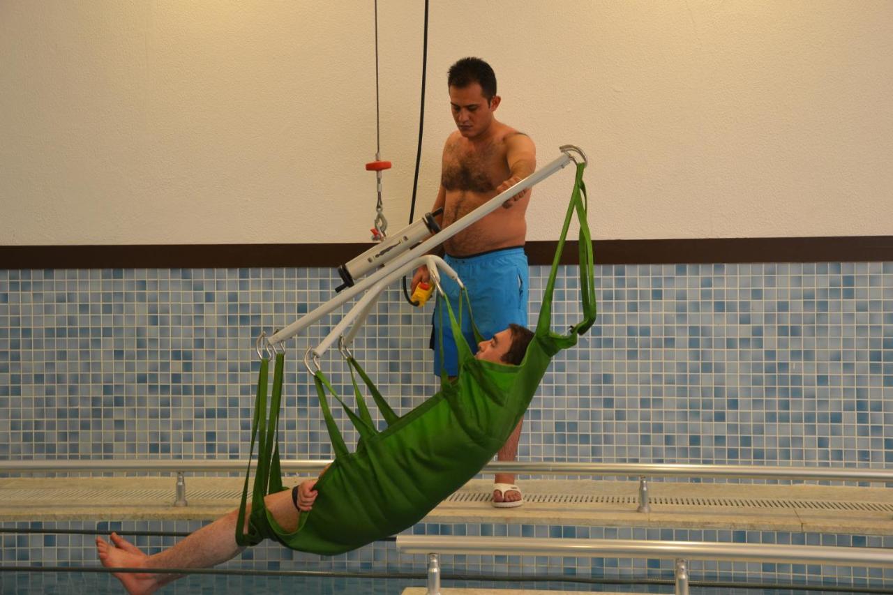 Sandikli Thermal Park Hotel Bagian luar foto